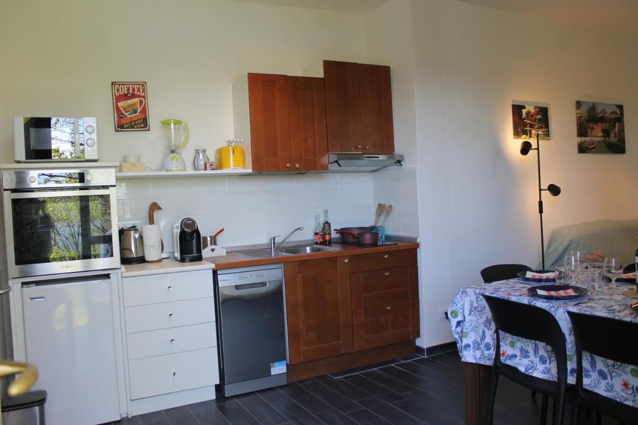 Casa Vacanze Tana Della Volpe Ispra Zewnętrze zdjęcie